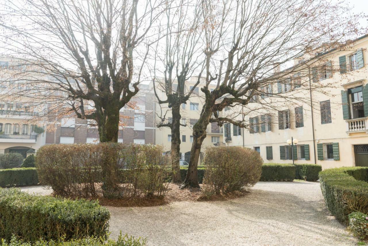 Catoo Dimora Di Design Park In Palazzo Nobiliare Al Duomo Apartment Padova Exterior foto